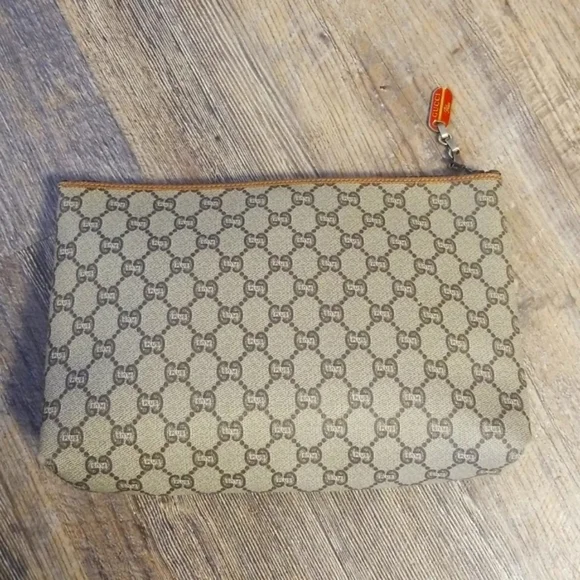 Gucci Plus GG Monogram Lesther Canvas Authentic Zipper Clutch Excellent Vintage - Picture 8 of 17